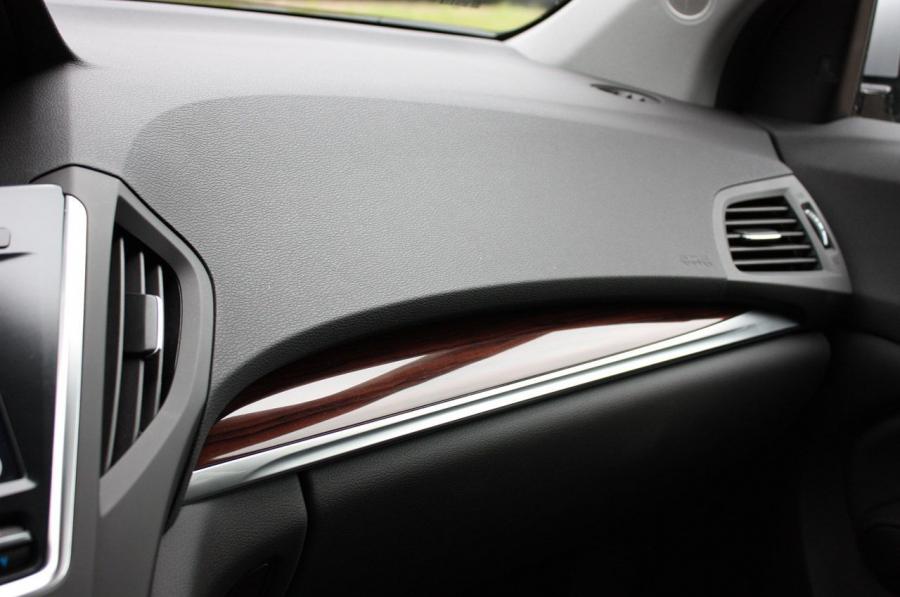 Детали интерьера Acura MDX (YD3) 2013 года  (NA) (фото 201 из 244)